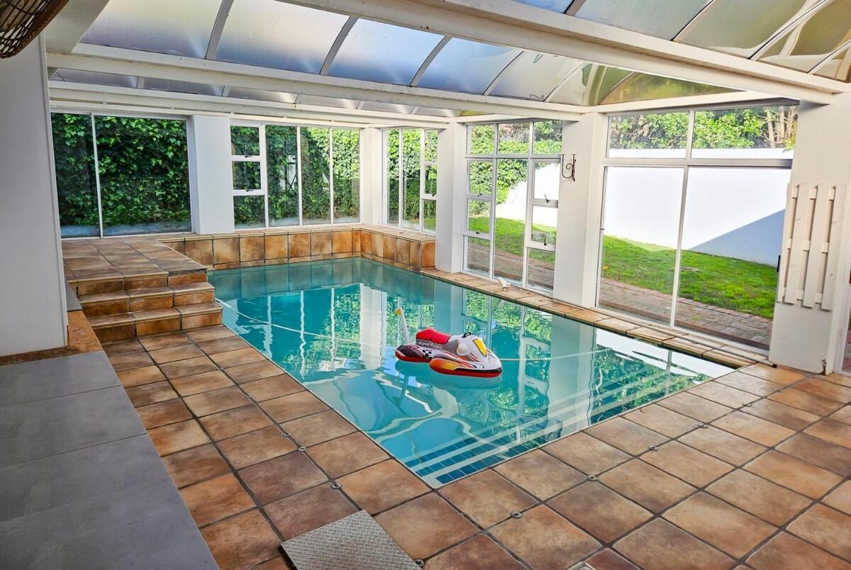 Indoor Pool Paradise In Stellies Stellenbosch Dış mekan fotoğraf