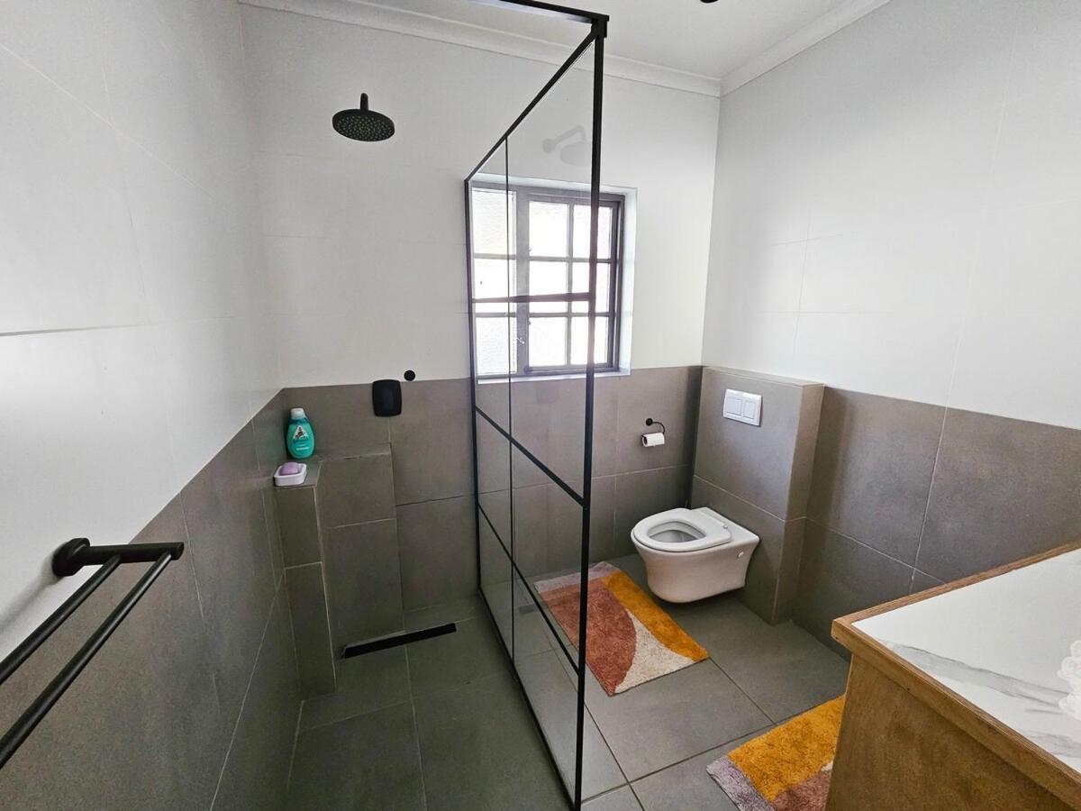 Indoor Pool Paradise In Stellies Stellenbosch Dış mekan fotoğraf