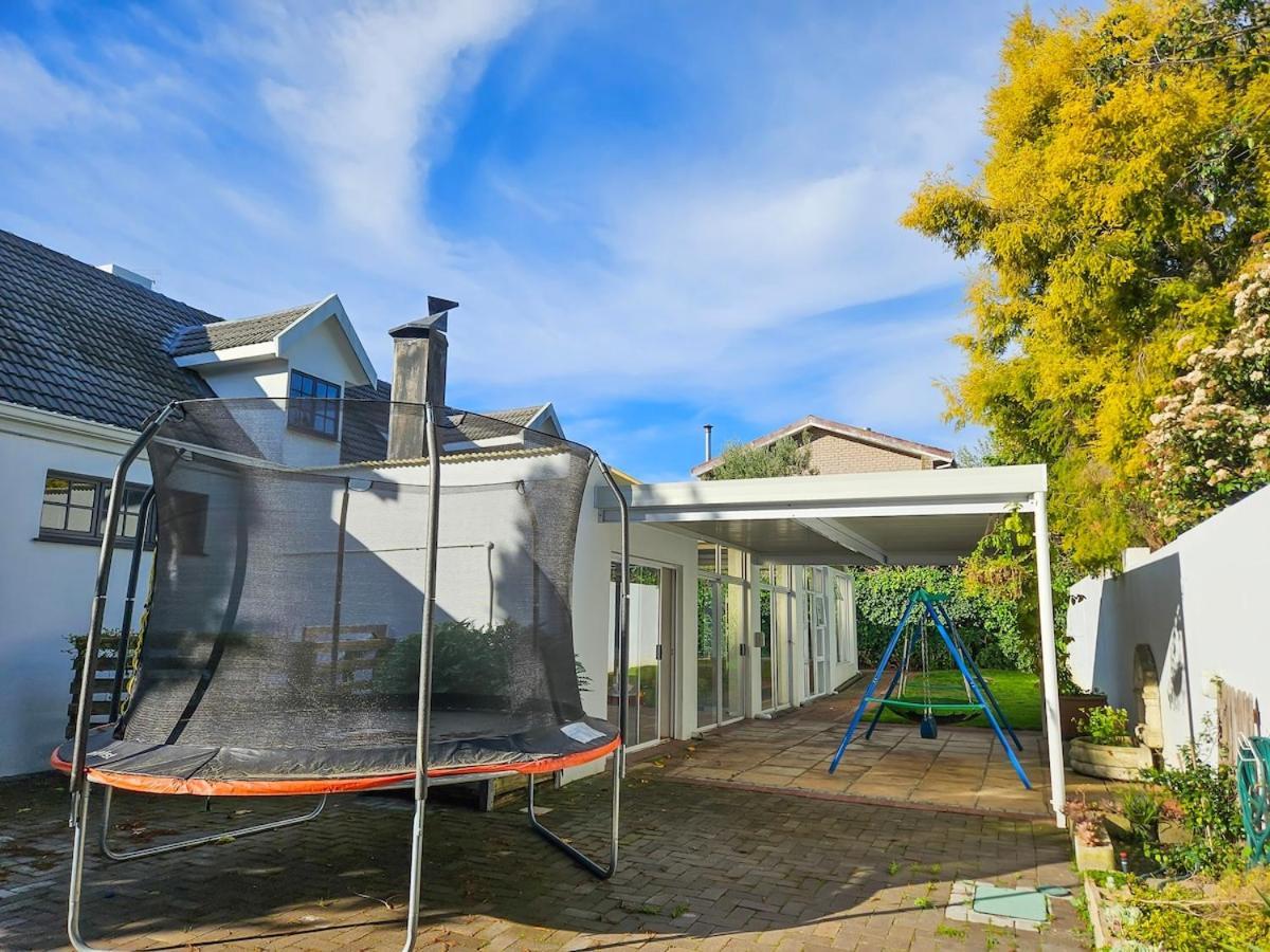 Indoor Pool Paradise In Stellies Stellenbosch Dış mekan fotoğraf
